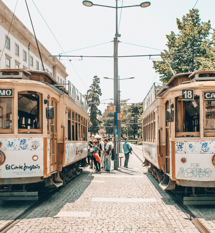 tram in porto