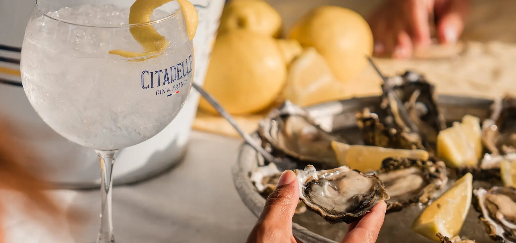 Gin and oysters event at a rooftop in Porto